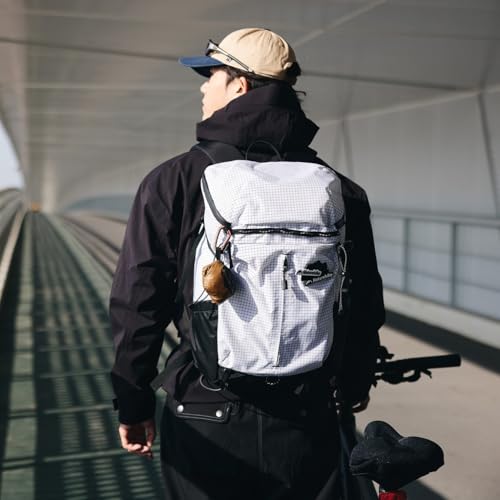 [Naturehike] ハイキング用登山用バッグキャンプ用バッグ通気 多機能バッグ 撥水各種ポケット搭載 軽量化コンパクト25L容量アウトドア用旅行用(ブラック, 25L)の特徴・詳細 画像